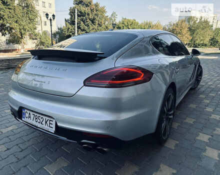 Серый Порше Панамера, объемом двигателя 3 л и пробегом 128 тыс. км за 29000 $, фото 7 на Automoto.ua