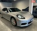 Сірий Порше Panamera, об'ємом двигуна 3 л та пробігом 128 тис. км за 25000 $, фото 4 на Automoto.ua