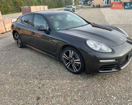Сірий Порше Panamera, об'ємом двигуна 3 л та пробігом 173 тис. км за 49999 $, фото 5 на Automoto.ua
