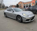 Сірий Порше Panamera, об'ємом двигуна 3 л та пробігом 88 тис. км за 33000 $, фото 2 на Automoto.ua