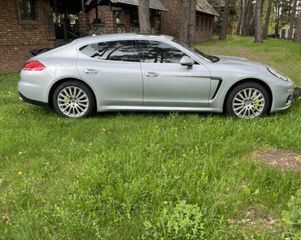 Сірий Порше Panamera, об'ємом двигуна 3 л та пробігом 195 тис. км за 39500 $, фото 3 на Automoto.ua