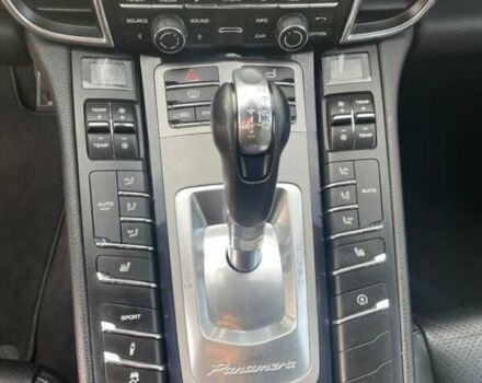 Сірий Порше Panamera, об'ємом двигуна 3 л та пробігом 173 тис. км за 49999 $, фото 9 на Automoto.ua