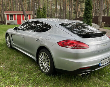 Сірий Порше Panamera, об'ємом двигуна 3 л та пробігом 195 тис. км за 39500 $, фото 6 на Automoto.ua