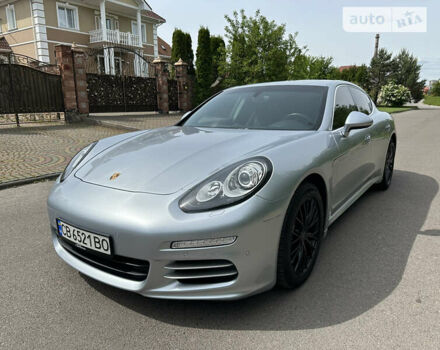 Сірий Порше Panamera, об'ємом двигуна 3 л та пробігом 106 тис. км за 40000 $, фото 7 на Automoto.ua