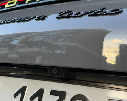 Сірий Порше Panamera, об'ємом двигуна 4 л та пробігом 70 тис. км за 69000 $, фото 8 на Automoto.ua