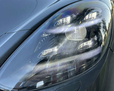 Сірий Порше Panamera, об'ємом двигуна 2.89 л та пробігом 59 тис. км за 48800 $, фото 11 на Automoto.ua