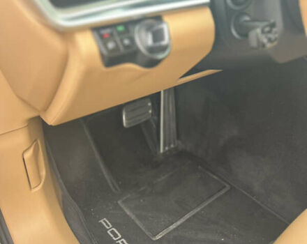 Серый Порше Панамера, объемом двигателя 2.89 л и пробегом 114 тыс. км за 49850 $, фото 31 на Automoto.ua