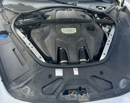 Серый Порше Панамера, объемом двигателя 2.89 л и пробегом 114 тыс. км за 49850 $, фото 9 на Automoto.ua