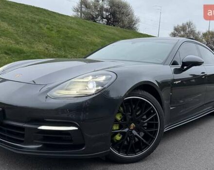 Серый Порше Панамера, объемом двигателя 2.89 л и пробегом 67 тыс. км за 65000 $, фото 3 на Automoto.ua