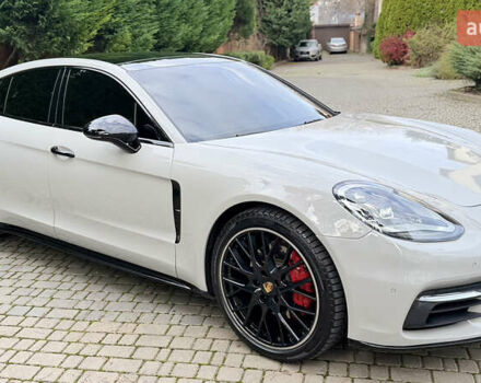 Серый Порше Панамера, объемом двигателя 2.9 л и пробегом 72 тыс. км за 68000 $, фото 5 на Automoto.ua