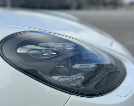 Серый Порше Панамера, объемом двигателя 2.89 л и пробегом 114 тыс. км за 49850 $, фото 12 на Automoto.ua