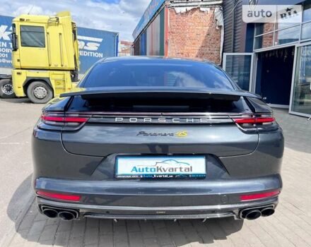 Сірий Порше Panamera, об'ємом двигуна 2.89 л та пробігом 53 тис. км за 77900 $, фото 10 на Automoto.ua