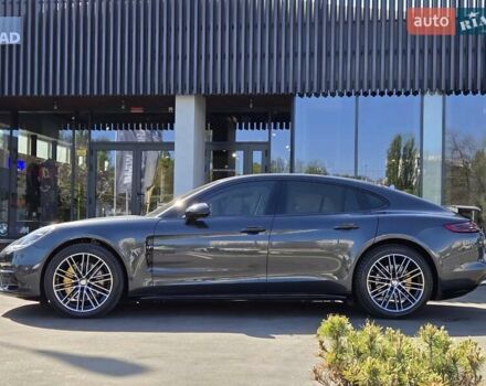 Серый Порше Панамера, объемом двигателя 2.89 л и пробегом 135 тыс. км за 47000 $, фото 3 на Automoto.ua