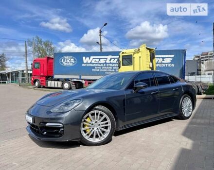 Сірий Порше Panamera, об'ємом двигуна 2.89 л та пробігом 53 тис. км за 77900 $, фото 4 на Automoto.ua