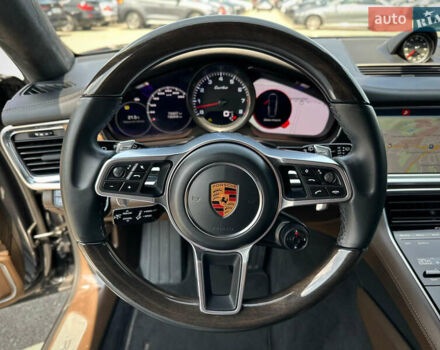 Серый Порше Панамера, объемом двигателя 4 л и пробегом 72 тыс. км за 78800 $, фото 75 на Automoto.ua