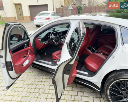 Серый Порше Панамера, объемом двигателя 2.9 л и пробегом 72 тыс. км за 68000 $, фото 20 на Automoto.ua