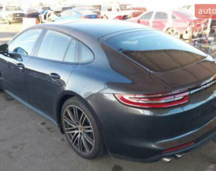 Сірий Порше Panamera, об'ємом двигуна 2.89 л та пробігом 90 тис. км за 47500 $, фото 2 на Automoto.ua