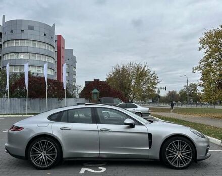 Сірий Порше Panamera, об'ємом двигуна 2.89 л та пробігом 65 тис. км за 79900 $, фото 9 на Automoto.ua