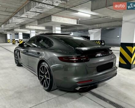 Сірий Порше Panamera, об'ємом двигуна 3 л та пробігом 30 тис. км за 59000 $, фото 11 на Automoto.ua