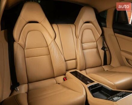 Серый Порше Панамера, объемом двигателя 2.89 л и пробегом 80 тыс. км за 54500 $, фото 55 на Automoto.ua