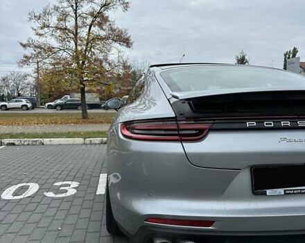 Сірий Порше Panamera, об'ємом двигуна 2.89 л та пробігом 65 тис. км за 79900 $, фото 16 на Automoto.ua