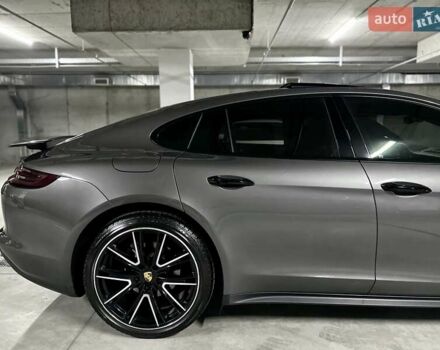 Сірий Порше Panamera, об'ємом двигуна 3 л та пробігом 30 тис. км за 59000 $, фото 19 на Automoto.ua
