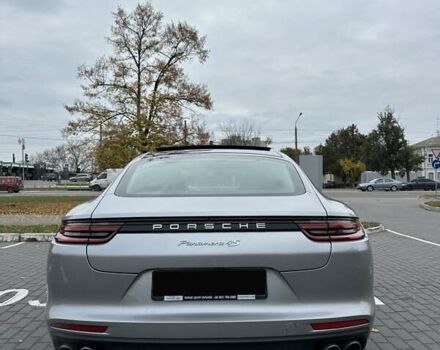 Сірий Порше Panamera, об'ємом двигуна 2.89 л та пробігом 65 тис. км за 79900 $, фото 12 на Automoto.ua