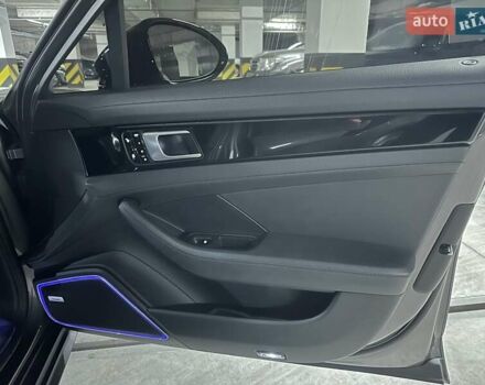 Сірий Порше Panamera, об'ємом двигуна 3 л та пробігом 30 тис. км за 59000 $, фото 39 на Automoto.ua