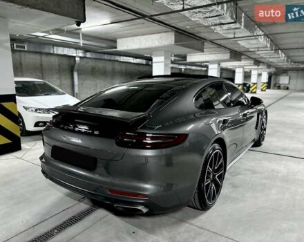 Сірий Порше Panamera, об'ємом двигуна 3 л та пробігом 30 тис. км за 59000 $, фото 14 на Automoto.ua