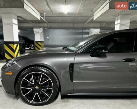 Сірий Порше Panamera, об'ємом двигуна 3 л та пробігом 30 тис. км за 59000 $, фото 6 на Automoto.ua