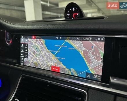 Сірий Порше Panamera, об'ємом двигуна 3 л та пробігом 30 тис. км за 59000 $, фото 43 на Automoto.ua