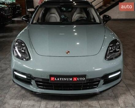 Серый Порше Панамера, объемом двигателя 2.89 л и пробегом 80 тыс. км за 54500 $, фото 2 на Automoto.ua