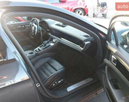 Сірий Порше Panamera, об'ємом двигуна 2.89 л та пробігом 90 тис. км за 47500 $, фото 6 на Automoto.ua