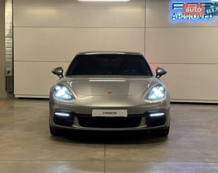 Серый Порше Панамера, объемом двигателя 2.89 л и пробегом 44 тыс. км за 80057 $, фото 4 на Automoto.ua