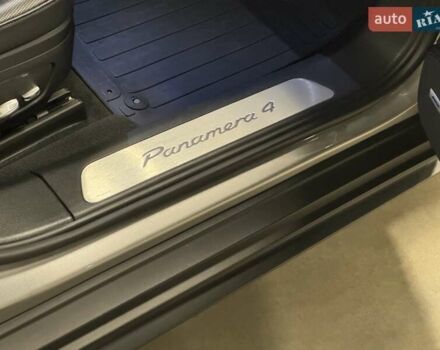 Серый Порше Панамера, объемом двигателя 2.89 л и пробегом 44 тыс. км за 80057 $, фото 24 на Automoto.ua