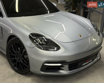 Сірий Порше Panamera, об'ємом двигуна 3 л та пробігом 62 тис. км за 54500 $, фото 2 на Automoto.ua