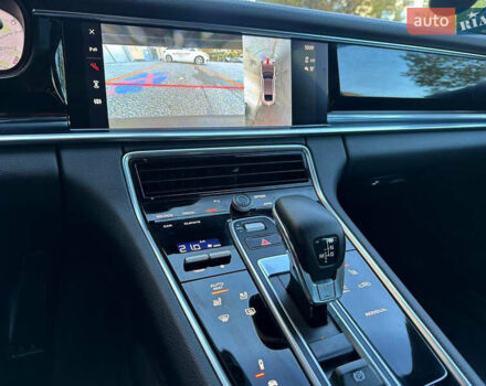 Серый Порше Панамера, объемом двигателя 2.89 л и пробегом 62 тыс. км за 85000 $, фото 7 на Automoto.ua