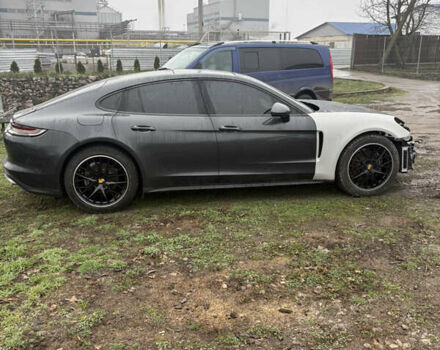 Сірий Порше Panamera, об'ємом двигуна 2.9 л та пробігом 65 тис. км за 60000 $, фото 2 на Automoto.ua