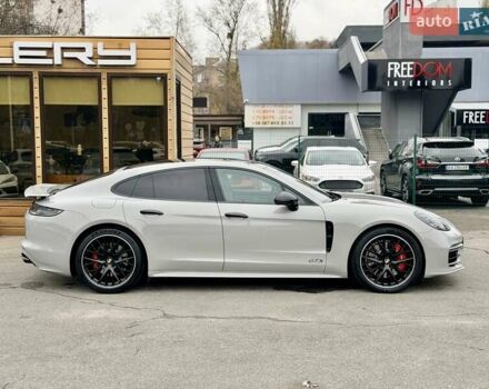 Серый Порше Панамера, объемом двигателя 4 л и пробегом 9 тыс. км за 154999 $, фото 17 на Automoto.ua