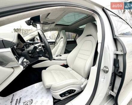 Серый Порше Панамера, объемом двигателя 4 л и пробегом 9 тыс. км за 154999 $, фото 25 на Automoto.ua