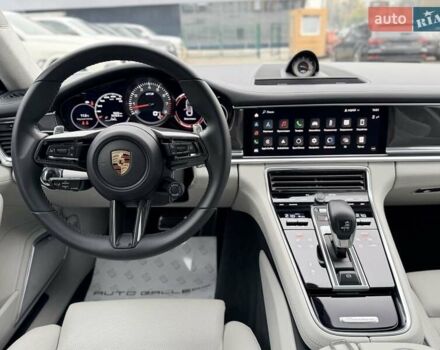 Серый Порше Панамера, объемом двигателя 4 л и пробегом 9 тыс. км за 154999 $, фото 31 на Automoto.ua