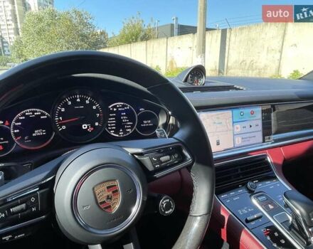 Сірий Порше Panamera, об'ємом двигуна 2.89 л та пробігом 8 тис. км за 143000 $, фото 11 на Automoto.ua