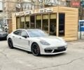 Серый Порше Панамера, объемом двигателя 4 л и пробегом 9 тыс. км за 154999 $, фото 3 на Automoto.ua