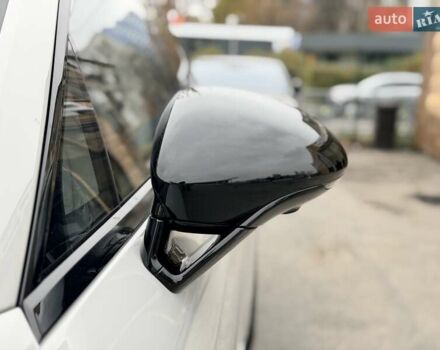 Серый Порше Панамера, объемом двигателя 4 л и пробегом 9 тыс. км за 154999 $, фото 11 на Automoto.ua