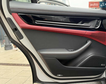 Серый Порше Панамера, объемом двигателя 2.89 л и пробегом 1 тыс. км за 185000 $, фото 64 на Automoto.ua