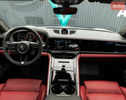 Серый Порше Панамера, объемом двигателя 4 л и пробегом 4 тыс. км за 325000 $, фото 28 на Automoto.ua