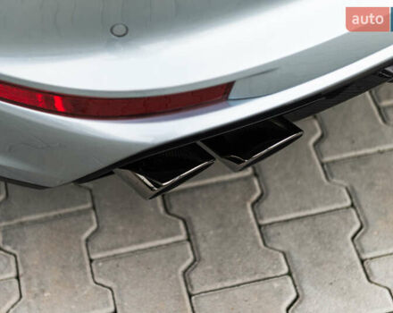 Серый Порше Панамера, объемом двигателя 4 л и пробегом 4 тыс. км за 325000 $, фото 11 на Automoto.ua