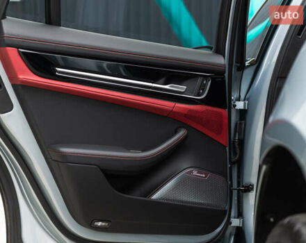 Серый Порше Панамера, объемом двигателя 4 л и пробегом 4 тыс. км за 325000 $, фото 40 на Automoto.ua