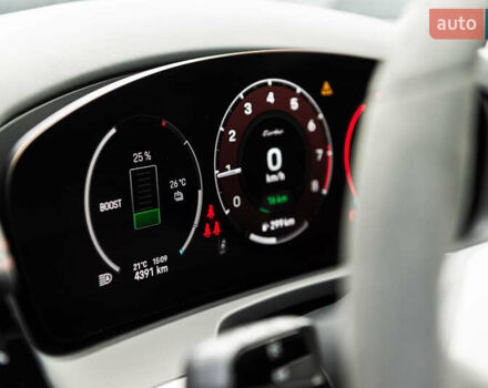 Серый Порше Панамера, объемом двигателя 4 л и пробегом 4 тыс. км за 325000 $, фото 26 на Automoto.ua