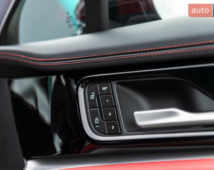 Серый Порше Панамера, объемом двигателя 4 л и пробегом 4 тыс. км за 325000 $, фото 46 на Automoto.ua